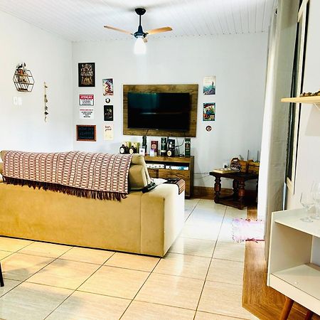 Casa Com Spa De Hidro, Aquecedor E Cromoterapia A 1,0 Km Do Centro Шапада-дус-Гимарайнс Экстерьер фото