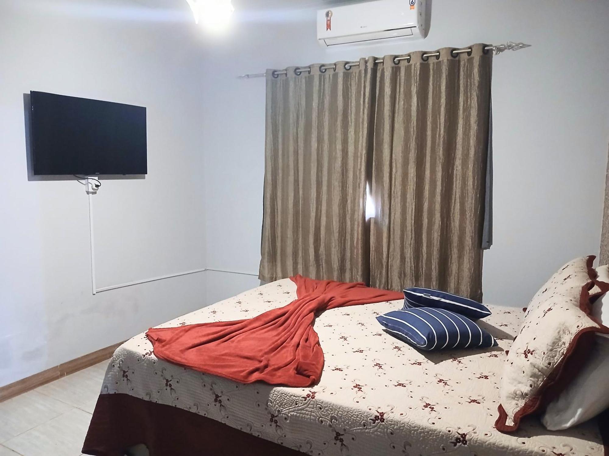 Casa Com Spa De Hidro, Aquecedor E Cromoterapia A 1,0 Km Do Centro Шапада-дус-Гимарайнс Экстерьер фото